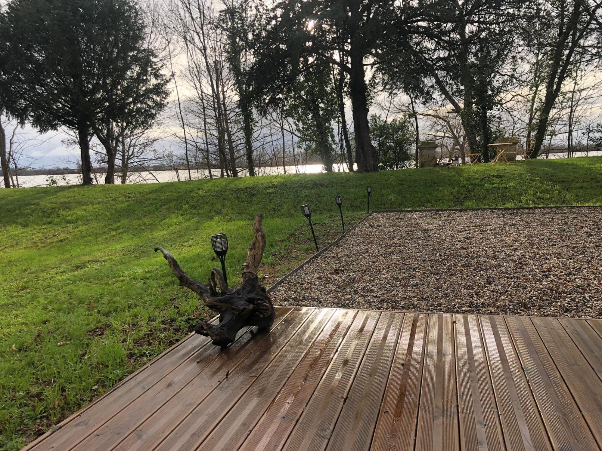 فيلا Les Rives De Port Neuf Saint-André-de-Cubzac المظهر الخارجي الصورة